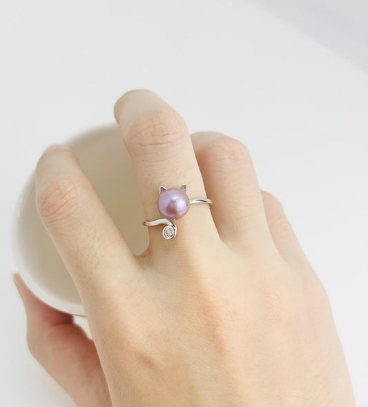Adorable Freshwater Pearls (7-8mm) Cat Ring