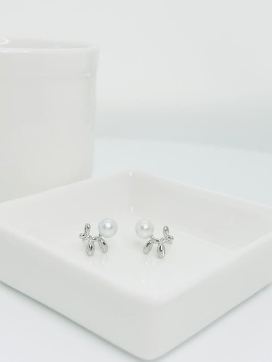 Adorable Poodle Dog Freshwater Pearls (6-6.5mm) Earring