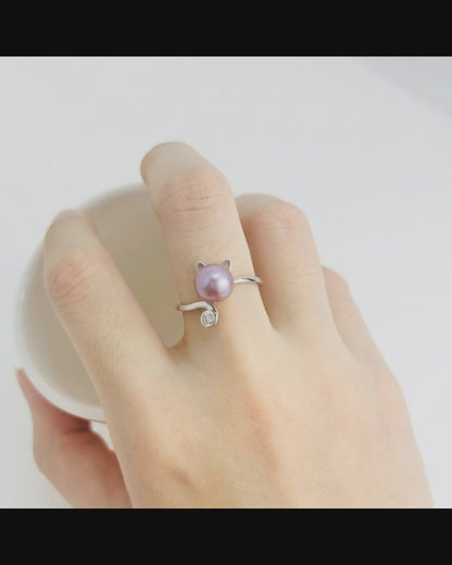 Adorable Freshwater Pearls (7-8mm) Cat Ring